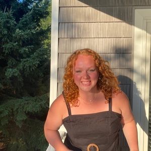 Meet your Posher, Ally